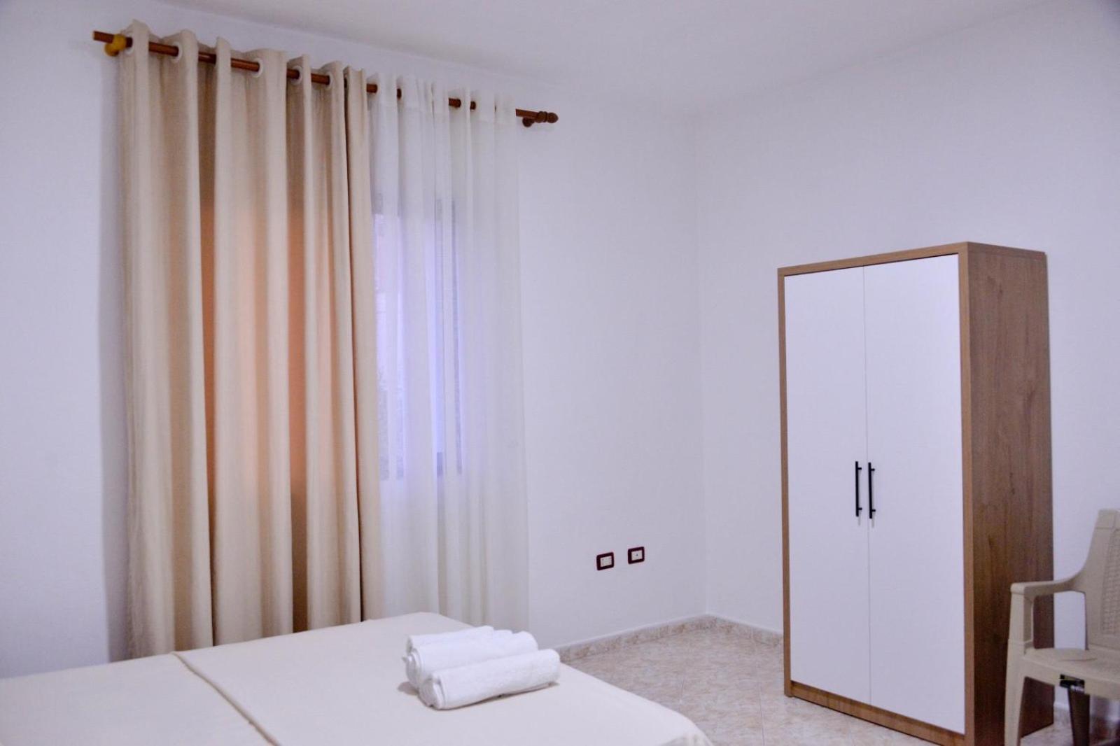 Kevin Hotel apartamentowy Durrës
